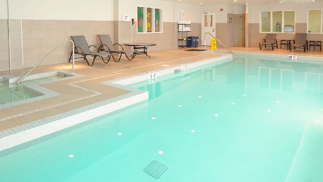 Airdrie Inn & Suites in Airdrie